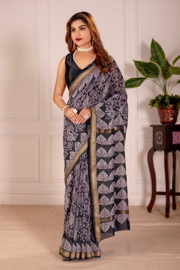 Maheshwari Dabbu Saree